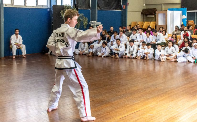 Taekwondo is Better for Kids Than Team Sports – 4 Reasons!